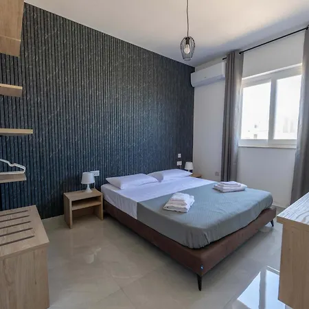 Swieqi 3bdr New Luxury Penthouse With Jacuzzi *