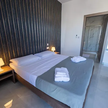 Swieqi 3bdr New Luxury Penthouse With Jacuzzi Apartment *